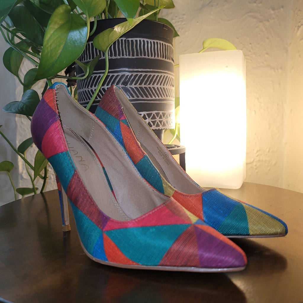 Multicolor Pump
